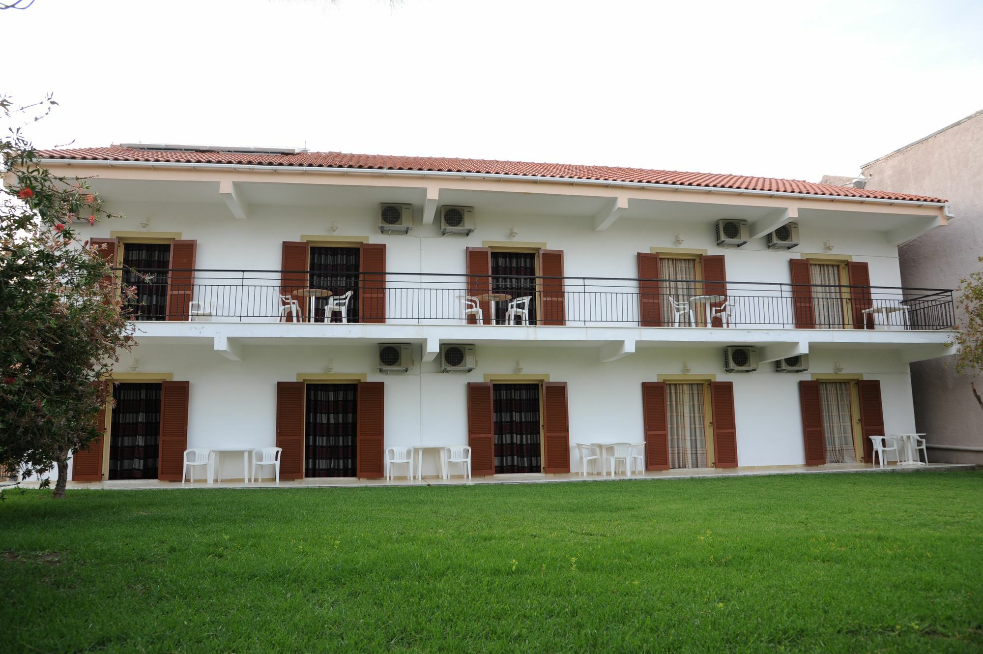 Three Seasons Apartment Kavos Exterior photo
